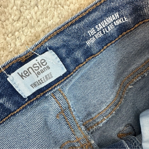 Kensie Jeans Women’s Size 4 / 27 Vintage Luxe The Savannah High Rise Flare Ankle - Picture 6 of 10